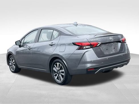 Certified 2025 Nissan Versa SV image 5