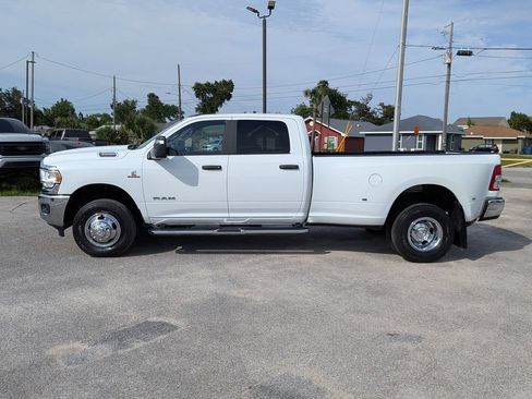 Used 2024 RAM 3500 Big Horn AWD/4WD image 9