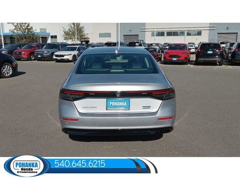 New 2025 Honda Accord Hybrid Touring image 12