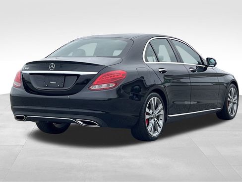 Used 2018 Mercedes-Benz C 300 Sedan image 29