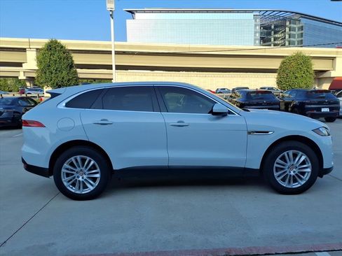 Used 2020 Jaguar F-PACE Prestige image 9