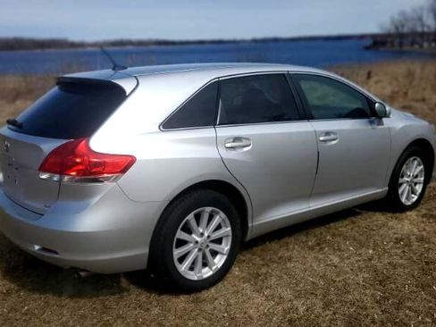 Used 2012 Toyota Venza LE image 6