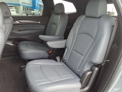 Certified 2024 Buick Enclave Essence FWD image 20