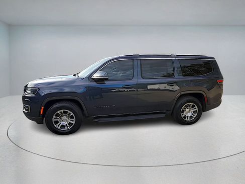Used 2022 Jeep Wagoneer Series I w/ Convenience Group I image 2