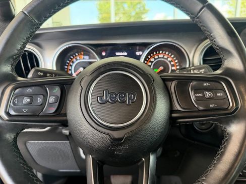 Used 2022 Jeep Wrangler Unlimited Sport w/ Sun And Sound Package AWD/4WD image 14