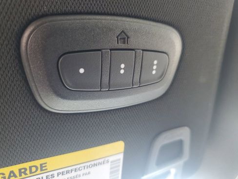 New 2025 Jeep Grand Cherokee Limited w/ Black Appearance Package AWD/4WD image 24