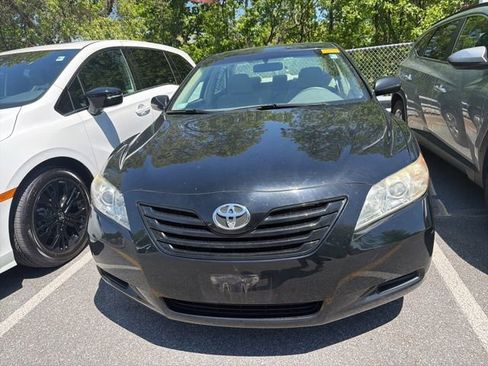 Used 2007 Toyota Camry CE FWD image 2