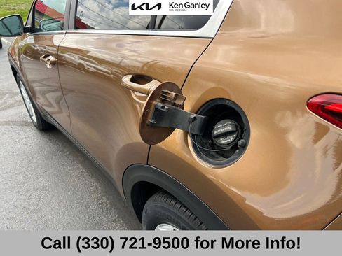 Used 2018 Kia Sportage LX FWD image 48