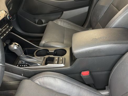 Used 2016 Hyundai Tucson Limited w/ Option Group 03 AWD/4WD image 25
