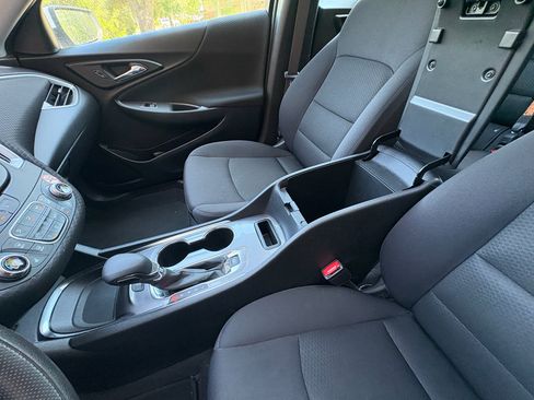 Used 2024 Chevrolet Malibu LT FWD image 33