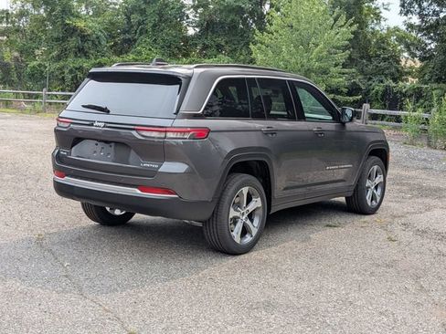 New 2026 Jeep Grand Cherokee Limited AWD/4WD image 3