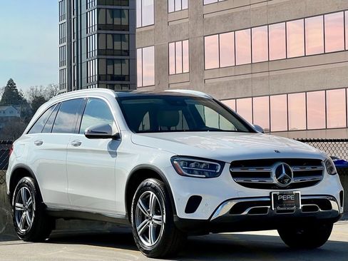 Certified 2022 Mercedes-Benz GLC 300 4MATIC image 1