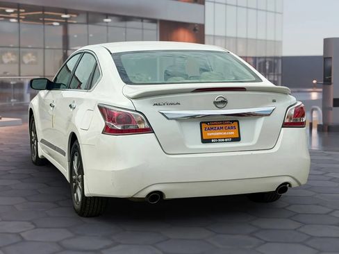 Used 2015 Nissan Altima 2.5 S w/ Sport Value Package FWD image 8
