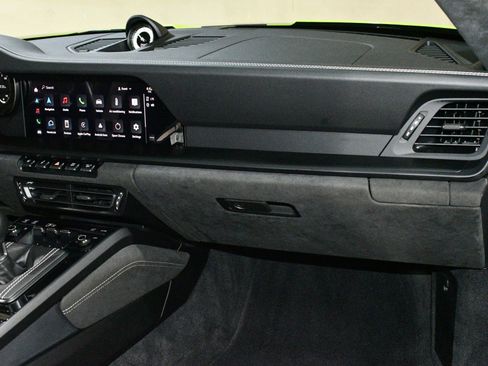 Used 2022 Porsche 911 GT3 image 24