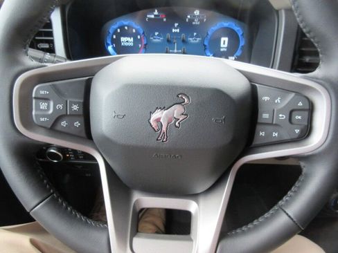 New 2025 Ford Bronco Big Bend image 32