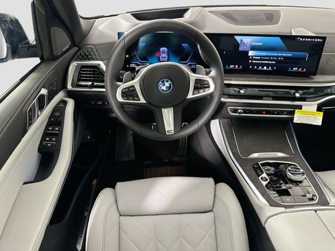 New 2026 BMW X5 xDrive50e w/ Executive Package image 23