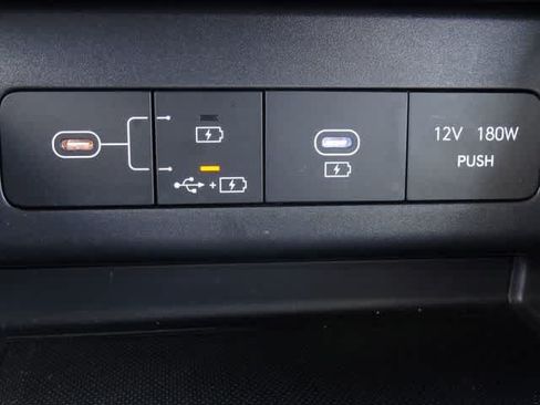 Used 2025 Hyundai Sonata SEL FWD image 34