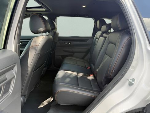 Used 2026 Honda CR-V TrailSport image 11
