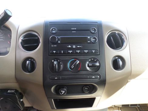 Used 2007 Ford F150 XLT AWD/4WD image 19