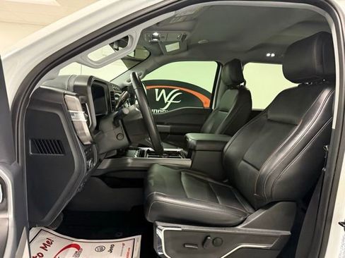 Used 2024 Ford F250 Lariat w/ Lariat Ultimate Package image 12