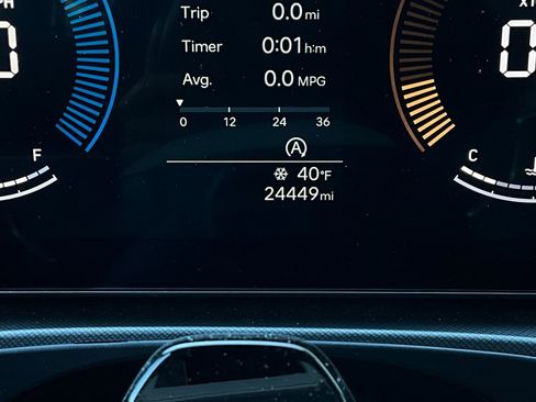 Used 2025 Hyundai Santa Fe SEL image 41