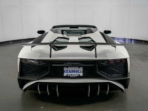 Used 2016 Lamborghini Aventador LP 750-4 Superveloce AWD/4WD image 7