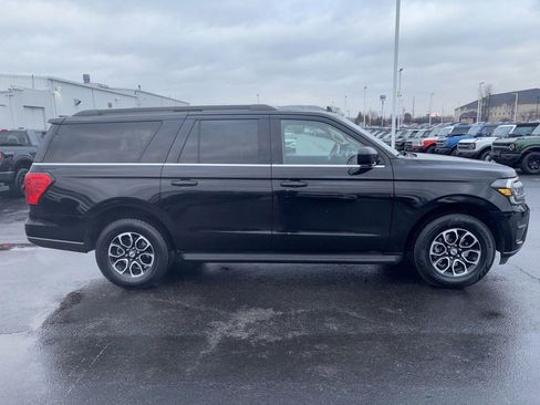 Certified 2023 Ford Expedition Max XLT image 5
