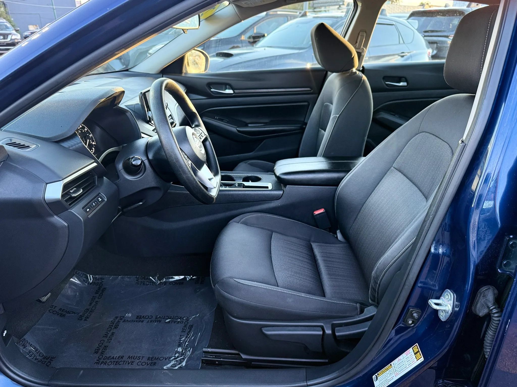 Used 2022 Nissan Altima 2.5 S FWD image 12