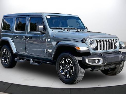 Certified 2024 Jeep Wrangler Sahara w/ Technology Group image 2