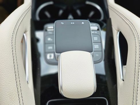 New 2026 Mercedes-Benz GLE 350 4MATIC image 24