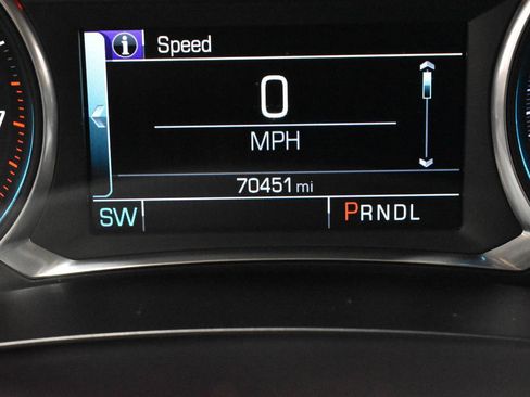 Used 2018 Chevrolet Malibu LT image 23