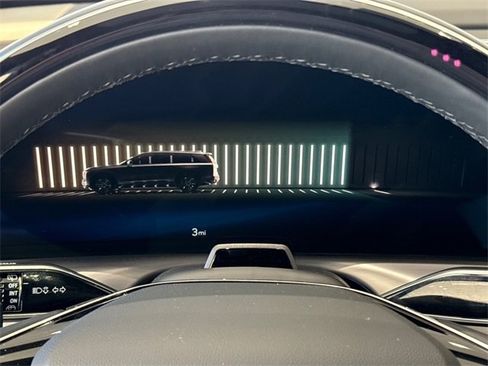 New 2026 Cadillac Vistiq Sport image 12