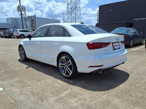 Used 2019 Audi A3 2.0T Premium w/ Convenience Package FWD image 3