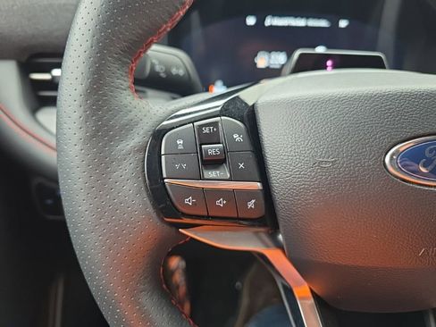 Used 2025 Ford Explorer ST-Line AWD/4WD image 15