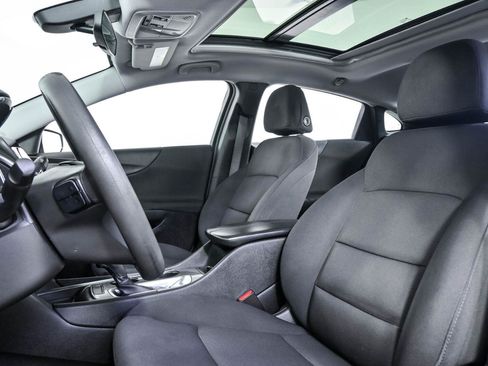 Used 2020 Chevrolet Malibu LT FWD image 4