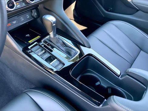 Used 2026 Acura Integra A-Spec image 17