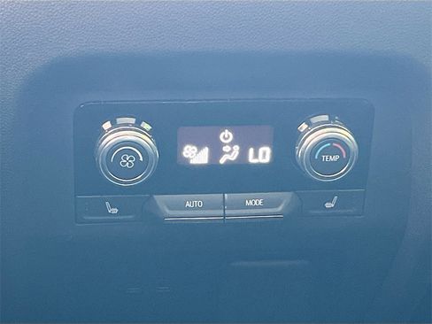 Used 2024 GMC Acadia Denali w/ Super Cruise Package image 27