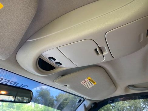 Used 2004 Ford F250 Lariat image 33