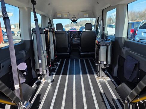 Used 2023 Ford Transit 350 XL image 15