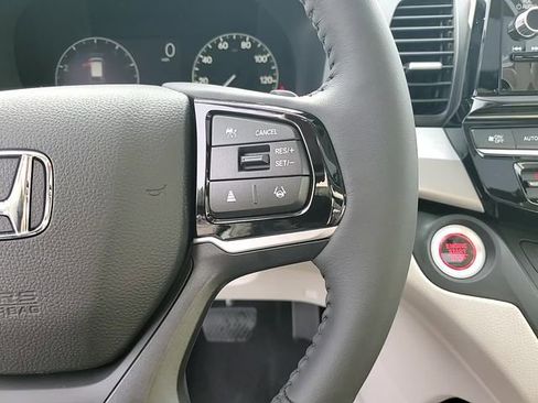 New 2026 Honda Odyssey EX-L image 17