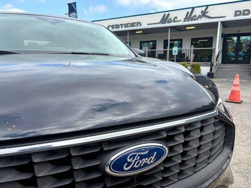 Used 2024 Ford Escape Active AWD/4WD image 8