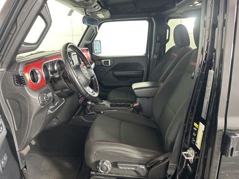 Used 2021 Jeep Gladiator Rubicon image 9