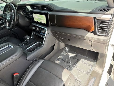 Used 2022 GMC Sierra 1500 Denali AWD/4WD image 10