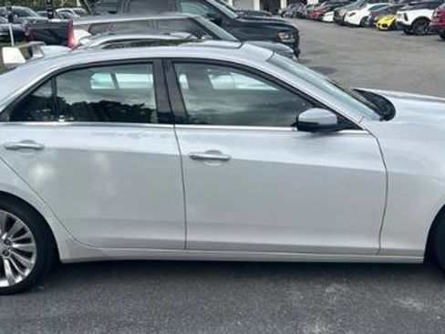 Used 2019 Cadillac CTS Luxury image 4