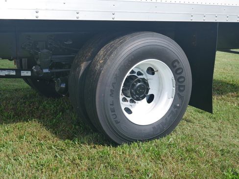 New 2025 Ford F750 2WD Regular Cab Super Duty image 11