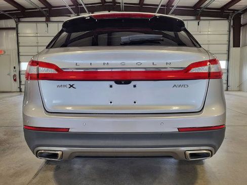 Used 2016 Lincoln MKX Black Label w/ Technology Package AWD/4WD image 4
