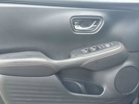 Certified 2025 Honda HR-V Sport image 16