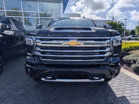 New 2026 Chevrolet Silverado 2500 High Country w/ Technology Package AWD/4WD image 2