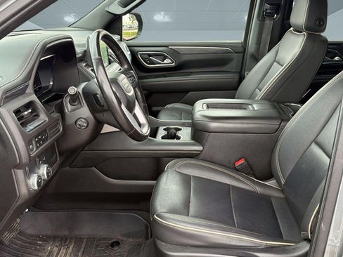 Used 2022 GMC Yukon SLT w/ SLT Premium Package RWD image 5