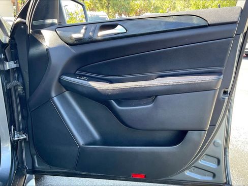 Used 2018 Mercedes-Benz GLE 350 image 23